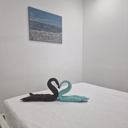Appartamento Barcelona,Apartamento Con Terraza L'Hospitalet de Llobregat Esterno foto