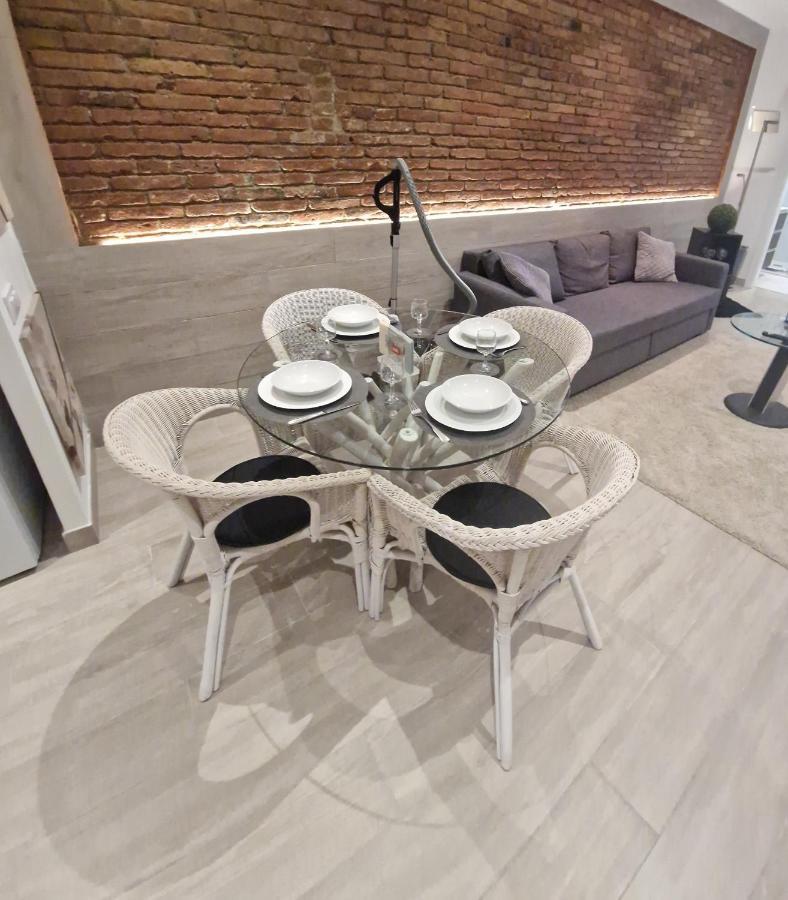 Appartamento Barcelona,Apartamento Con Terraza L'Hospitalet de Llobregat Esterno foto