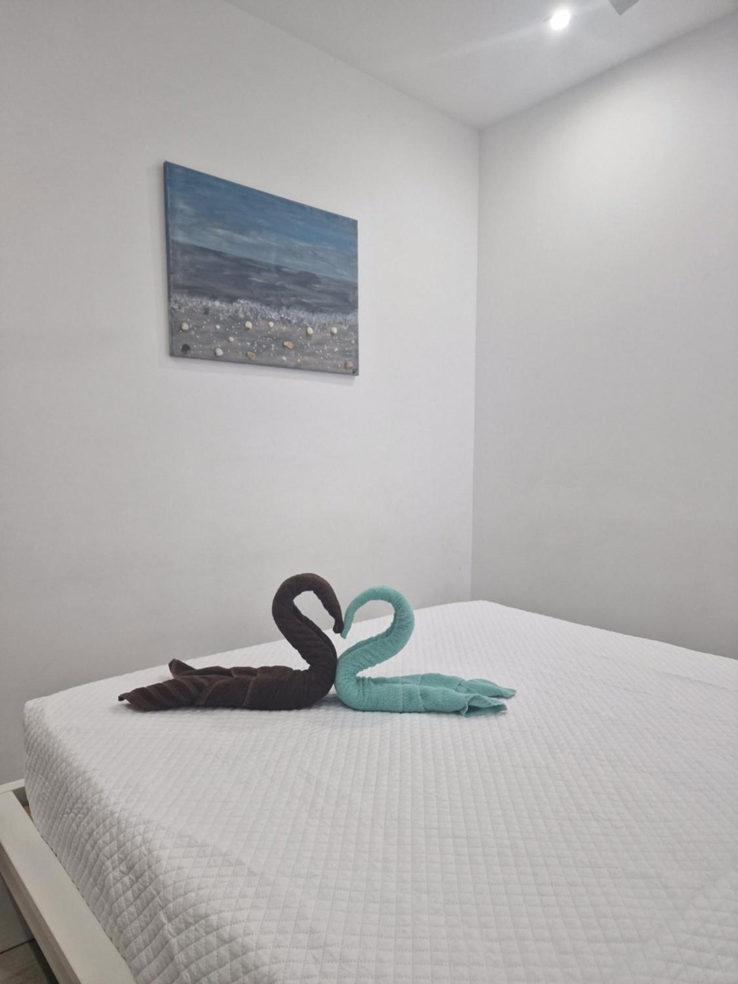 Appartamento Barcelona,Apartamento Con Terraza L'Hospitalet de Llobregat Esterno foto