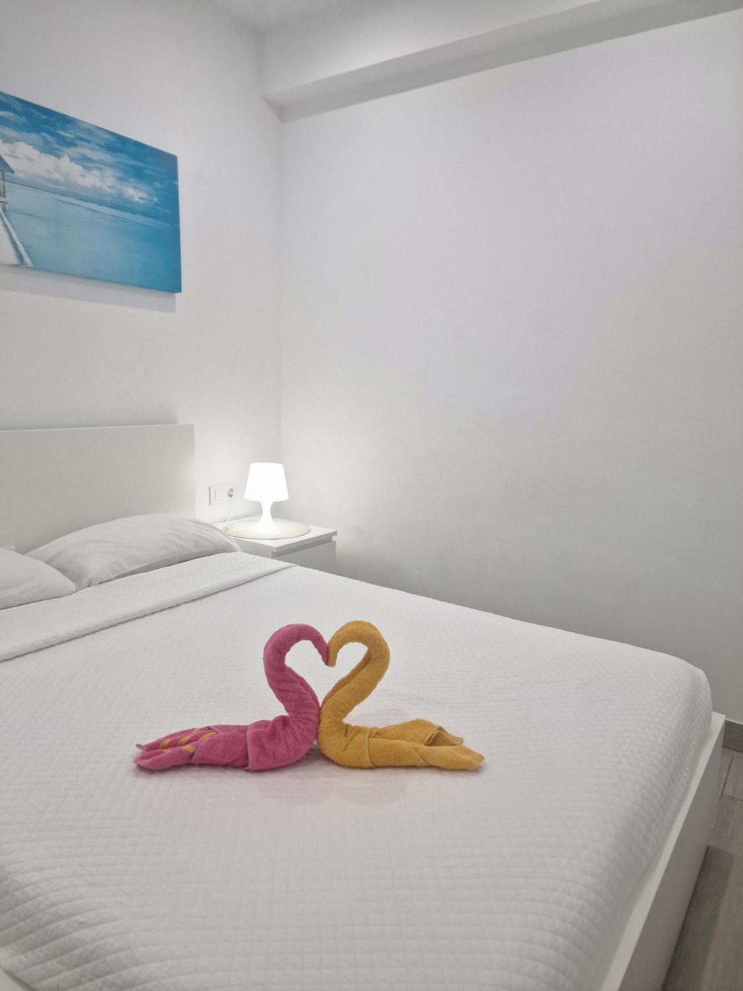 Appartamento Barcelona,Apartamento Con Terraza L'Hospitalet de Llobregat Esterno foto